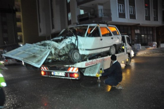 Uşak'ta dikkatsizlik sonucu meydana gelen kazada 2 kişi Yaralandı!