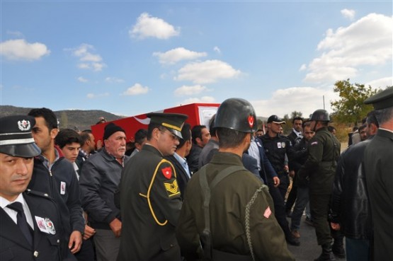 Uşak, Şehidini ebediyete uğurladı!