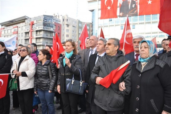 Uşak'ta Çanakkale Şehitleri Böyle Hep Birlikte Omuz Omuza Anıldı