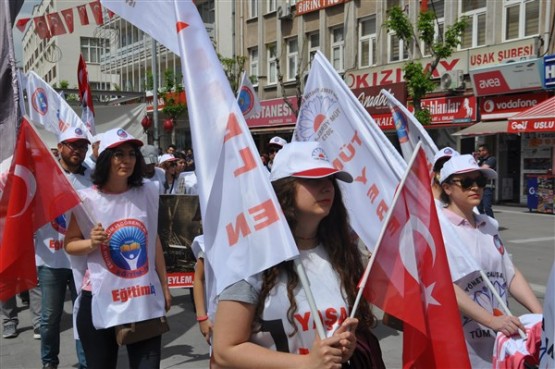 1 Mayıs İşçi Bayramı Uşak'ta Kutlandı!