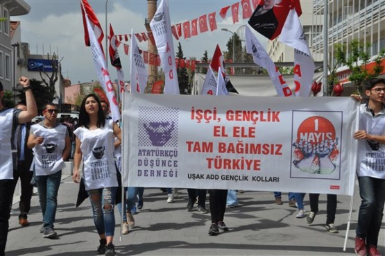 1 Mayıs İşçi Bayramı Uşak'ta Kutlandı!