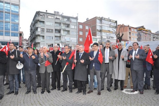 Uşak'ta Çanakkale Şehitleri Böyle Hep Birlikte Omuz Omuza Anıldı