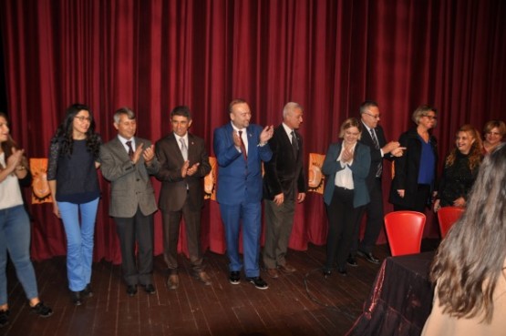 CHP Genel Başkan Yardımcısı Böke, Uşak'taki panelde iktidara yüklendi!