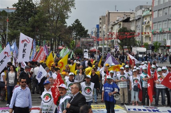 1 Mayıs İşçi Bayramı Uşak'ta Kutlandı!