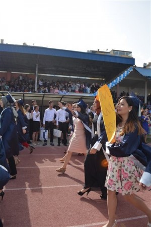 Uşak Üniversitesi 2016 Mezuniyet Kep Atma Töreni