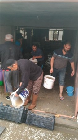 Ödüllü şehir Uşak'ın yağmurdan sonra ortaya çıkan görüntüleri!