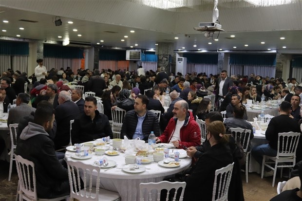 Uşak Elektrik Teknisyenleri Esnaf Odası Üyeleri İftar Yemeğinde Buluştu