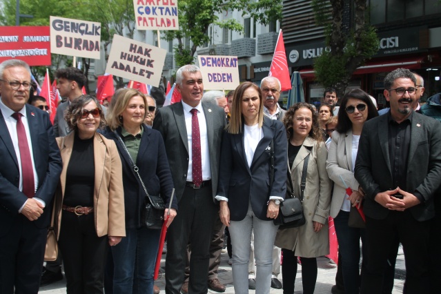 Uşak'ta siyasi partilerin düzenlediği yürüyüşleri sizler için görüntüledik!