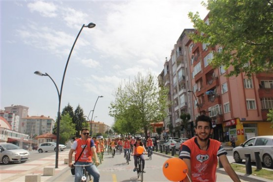 TEMA Vakfı'ndan Uşak'ta bisiklet turu!