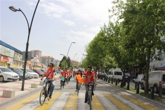 TEMA Vakfı'ndan Uşak'ta bisiklet turu!