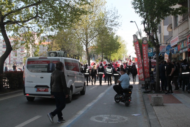 Uşak'ta siyasi partilerin düzenlediği yürüyüşleri sizler için görüntüledik!