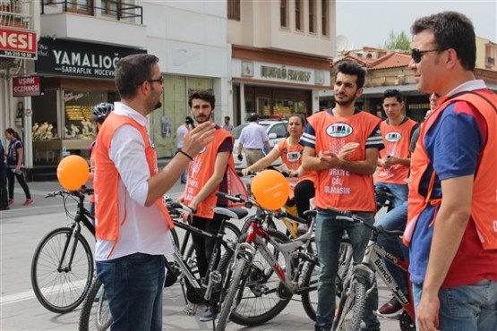 TEMA Vakfı'ndan Uşak'ta bisiklet turu!