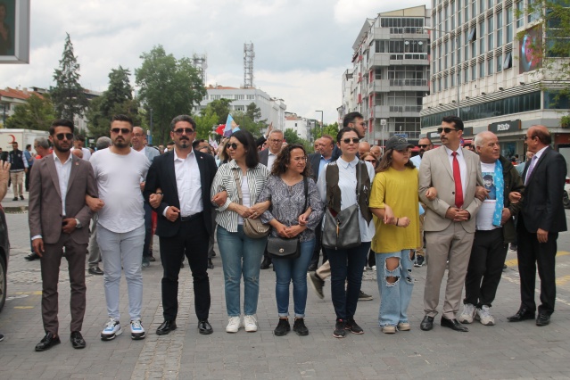 CHP'nin Düzenlediği İktidar Yürüyüşü Gövde Gösterisine Dönüştü!