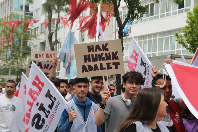 CHP'nin Düzenlediği İktidar Yürüyüşü Gövde Gösterisine Dönüştü!