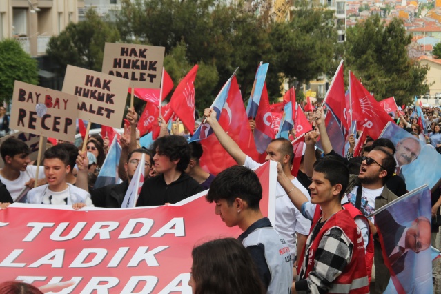 CHP'nin Düzenlediği İktidar Yürüyüşü Gövde Gösterisine Dönüştü!