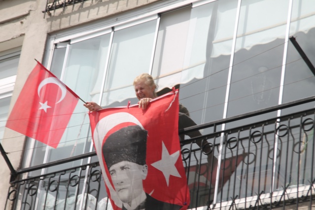 CHP'nin Düzenlediği İktidar Yürüyüşü Gövde Gösterisine Dönüştü!