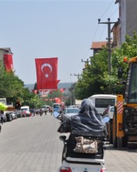 Uşak şehidini ebediyete uğurladı