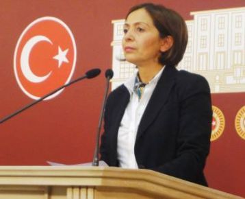 CHP Milletvekili Dilek Akagün Yılmaz'ın 24 Kasım Öğretmenler Günü Mesajı