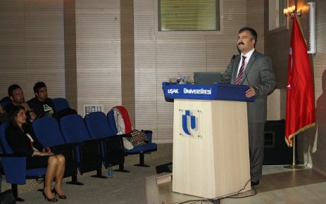 Ulusal Siyaset Bilimi ve Kamu Yönetimi Kongresi Uşak Üniversitesi'nde Gerçekleşiyor