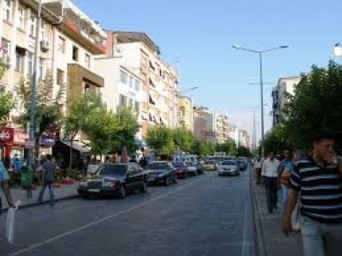 Uşak İsmet Paşa Caddesi Trafiğe Açılıyor..